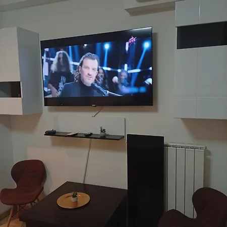 1 Na Vodi Waterfront Posaljite Poruku Radi Info O Nacinu Ulaska I Preuzimanje Kljuca Apartamento *