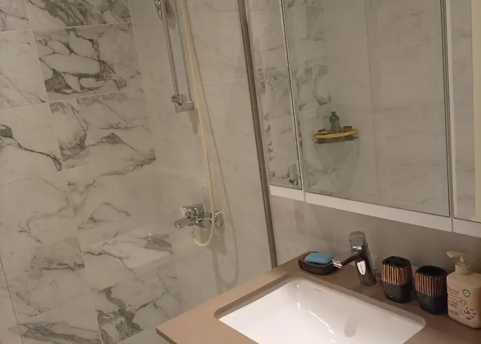 1 Na Vodi Waterfront Posaljite Poruku Radi Info O Nacinu Ulaska I Preuzimanje Kljuca בלגרד